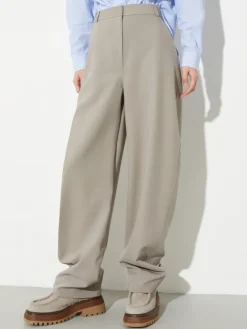 Barrel-leg stretch trousers - light grey