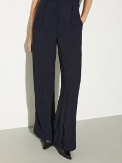 Crinkled envers-satin trousers - midnightblue