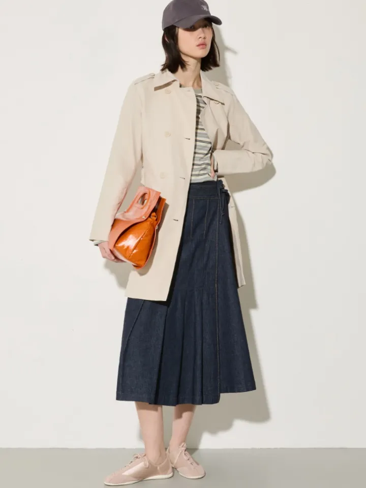 Double-breasted trench coat - beige