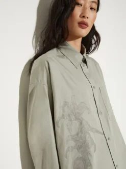 Embroidered poplin shirt - sage