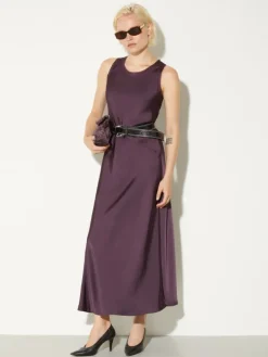 Fluid satin shift dress - aubergine