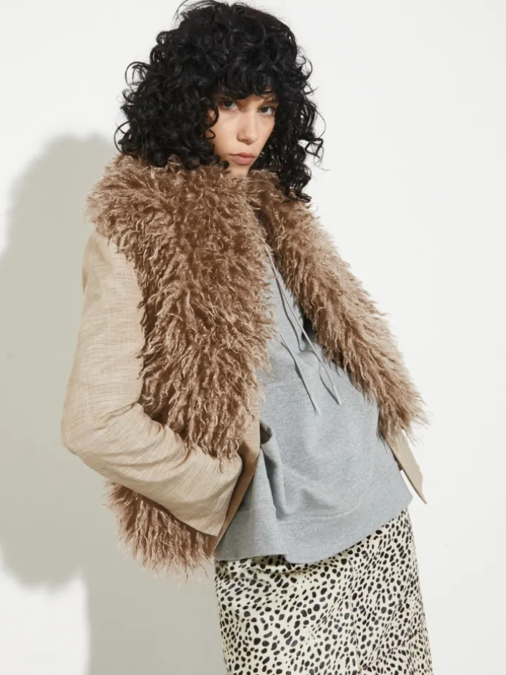 Frisé plush stole - turtledove