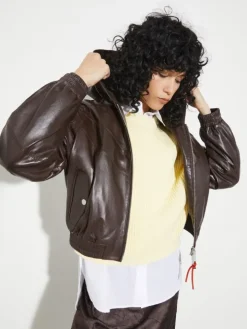 Glossy leather bomber jacket - chocolate