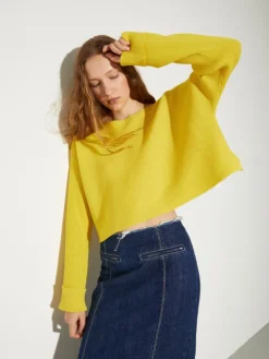 Horizontal rib-knit sweater - yellow