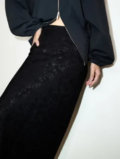 Jacquard midi skirt - black