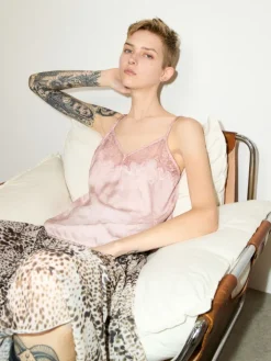 Lace-trimmed jacquard top - pink