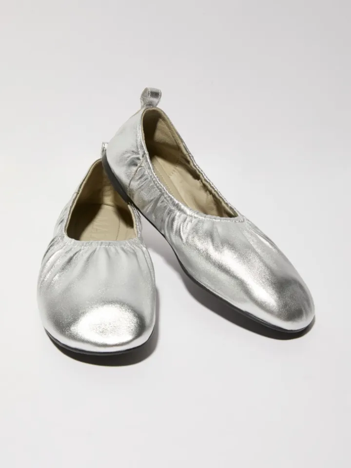 Laminated leather ballet flats - silver