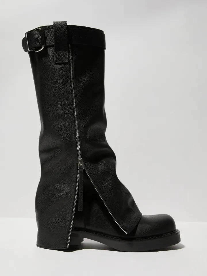 Leather biker boots - black
