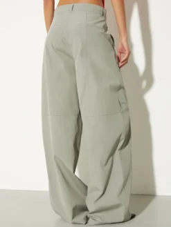 Oversized barrel-leg trousers - sage