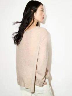 Oversized cashmere-blend jumper - beige