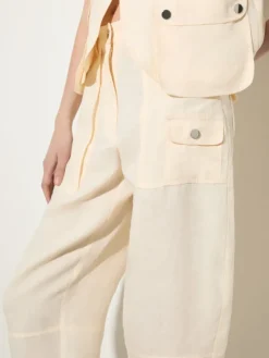 Pure linen barrel-leg trousers - milk