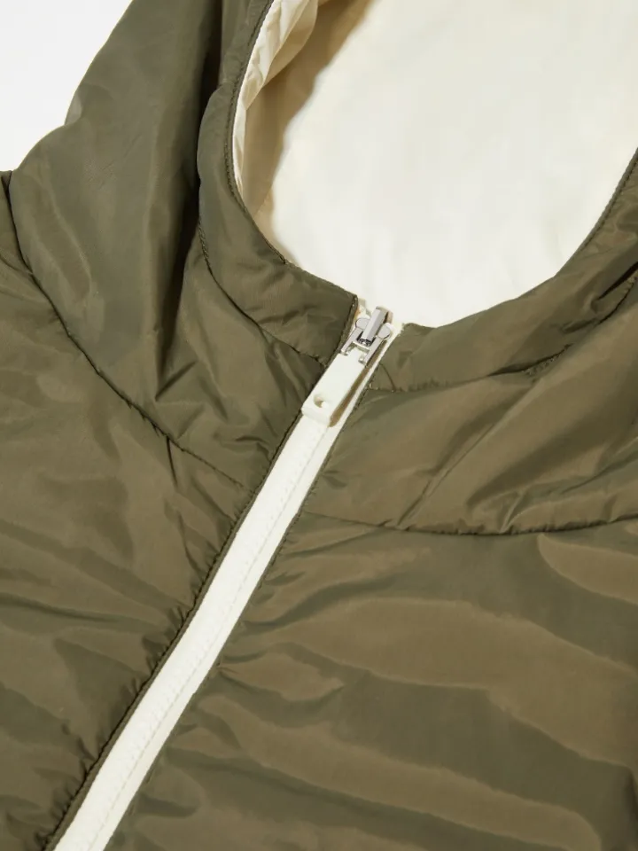 Reversible hooded collar - white