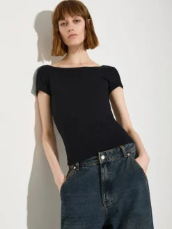 Slim-fit jersey T-shirt - black