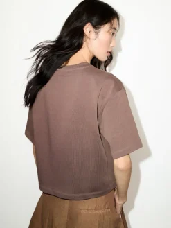 Slogan-print boxy-fit T-shirt - chocolate