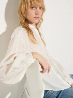 Striped textured shirt - white