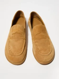 Suede loafers - camel