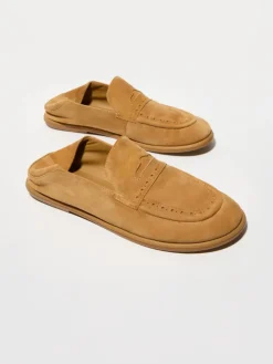 Suede loafers - camel