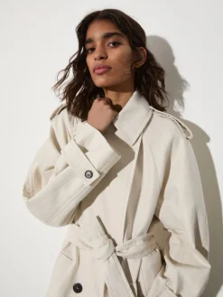 Undyed gabardine trench coat - wool white